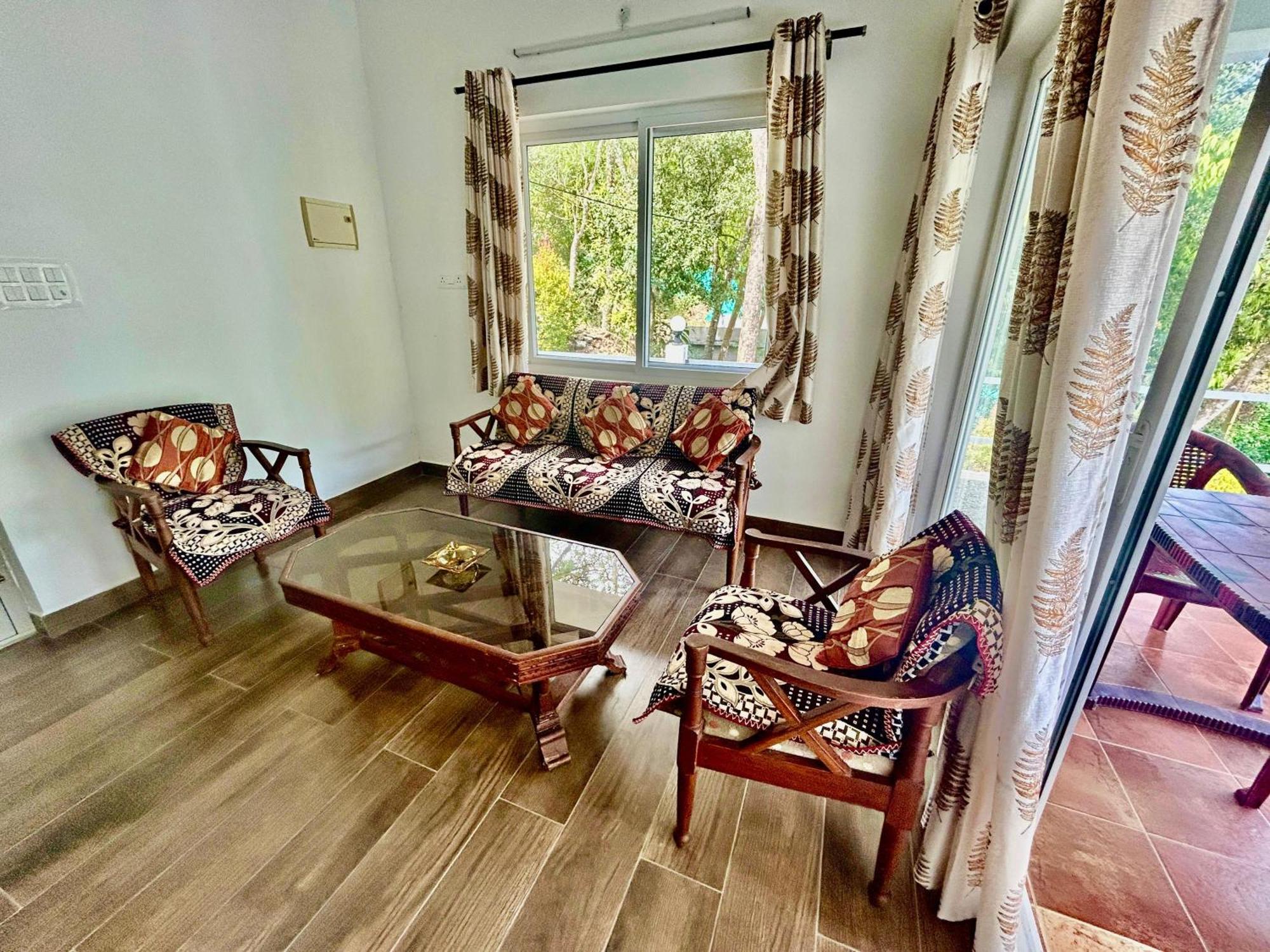Misty Heights Peermade - Private Mountain Villa Retreat Vandiperiyār Buitenkant foto