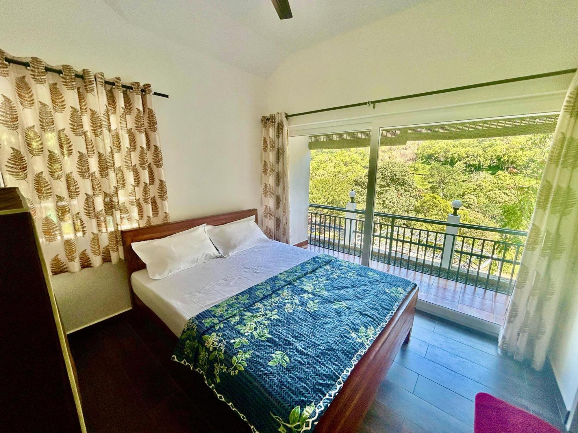 Misty Heights Peermade - Private Mountain Villa Retreat Vandiperiyār Buitenkant foto